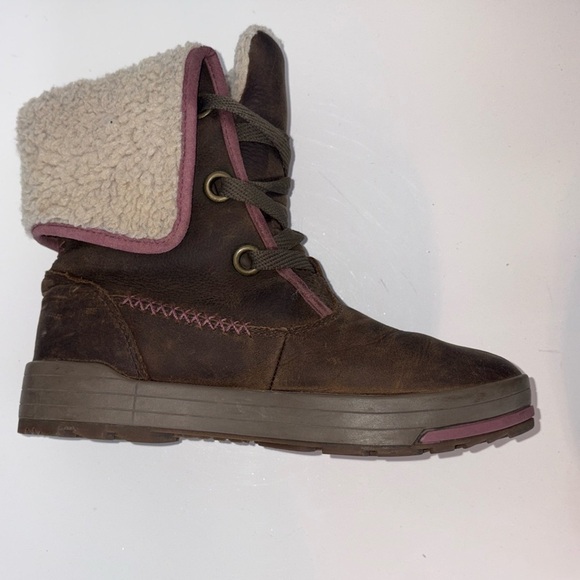 Keen Dry Snowmass Brown Leather Sherpa Low Boots - Picture 7 of 16